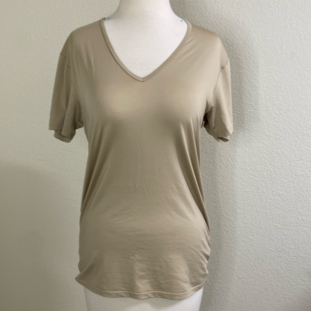 Uniqo BUNDLE (3) Neutral Brown V Neck base Layers